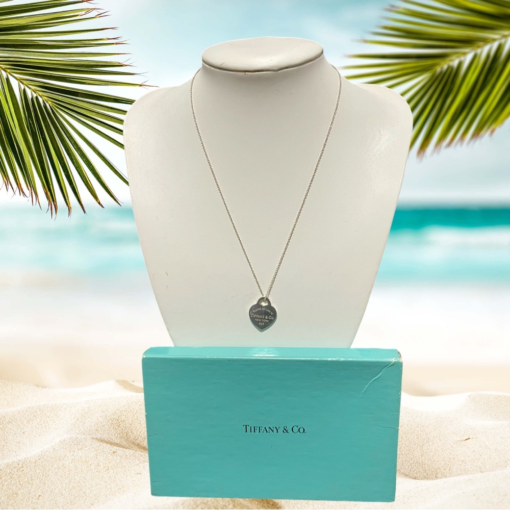 TIFFANY & CO. Sterling Silver 925 Return to Tiffany Necklace w. Heart Design